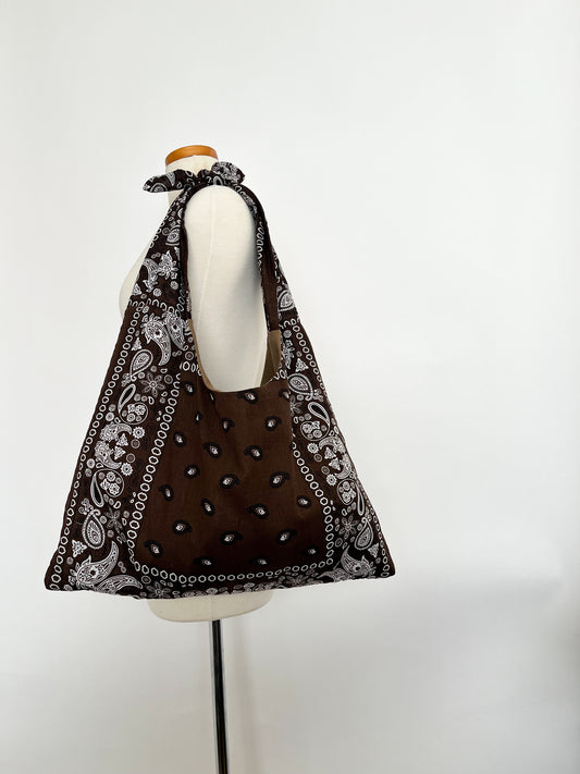 BROWN TOTE BAG