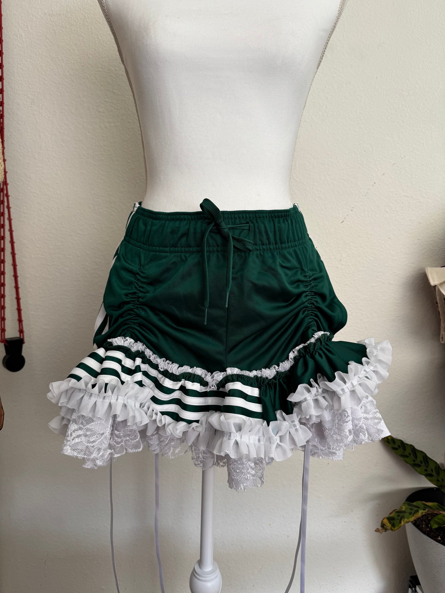 MINI SKIRT