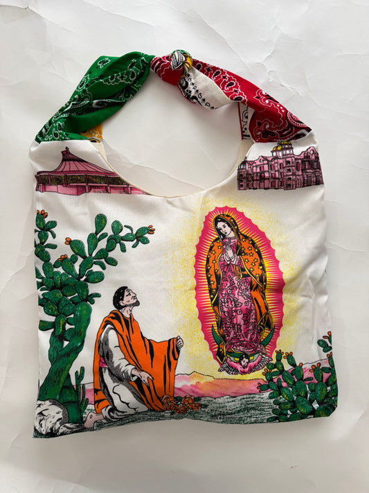 VIRGENCITA TOTE BAG